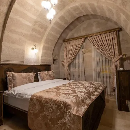 Underground Cave Hotel *