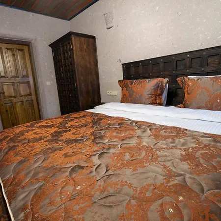 Underground Cave Hotel *