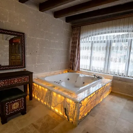 酒店 Underground Cave